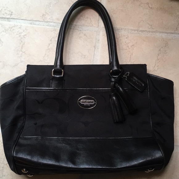 Black Coach bag - Picture 3 of 6